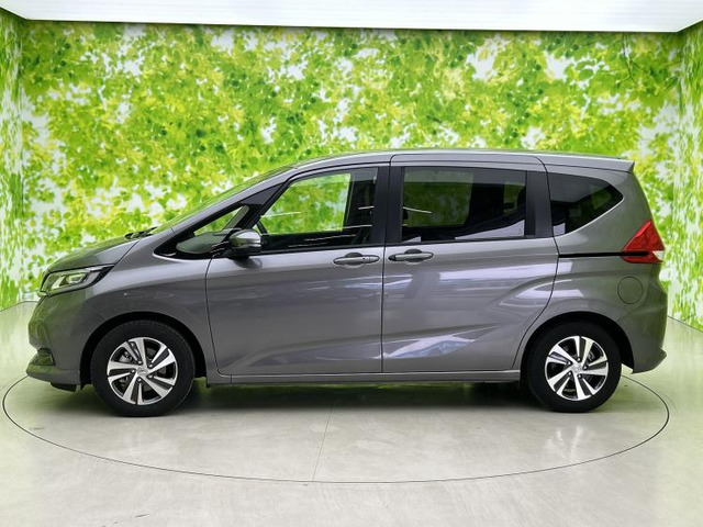 フリード1.5 ハイブリッド G