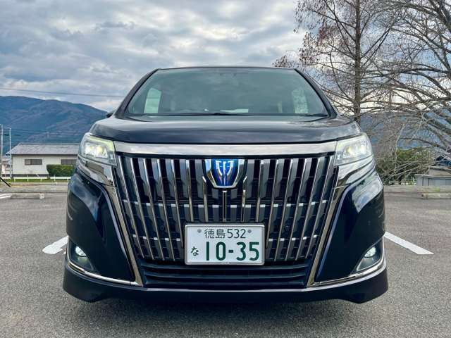 エスクァイアハイブリッド1.8 Gi プレミアムパッケージ ブラックテイラード