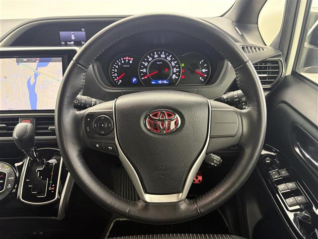 ヴォクシー2.0 ZS 煌