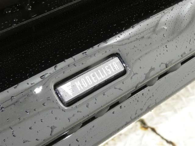 RAV42.5 ハイブリッド X E-Four 4WD