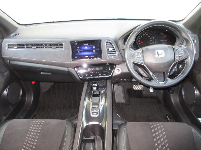 ヴェゼル1.5 ハイブリッド RS ホンダセンシング