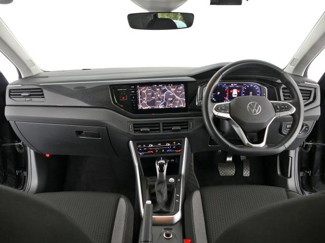 ポロTSI アクティブ