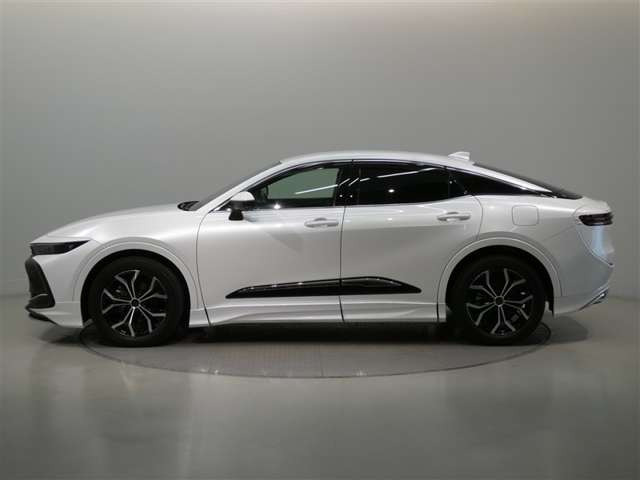 クラウンクロスオーバー2.5 G アドバンスト E-Four 4WD