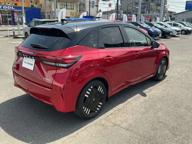 ノートオーラ1.2 G レザーエディション