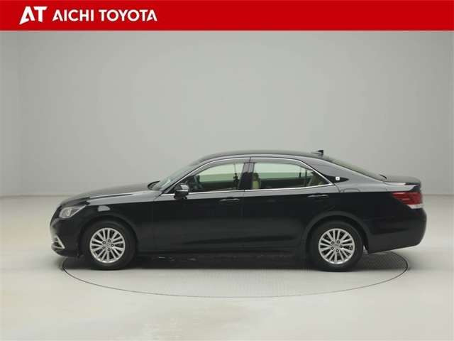 クラウン2.5 ロイヤル