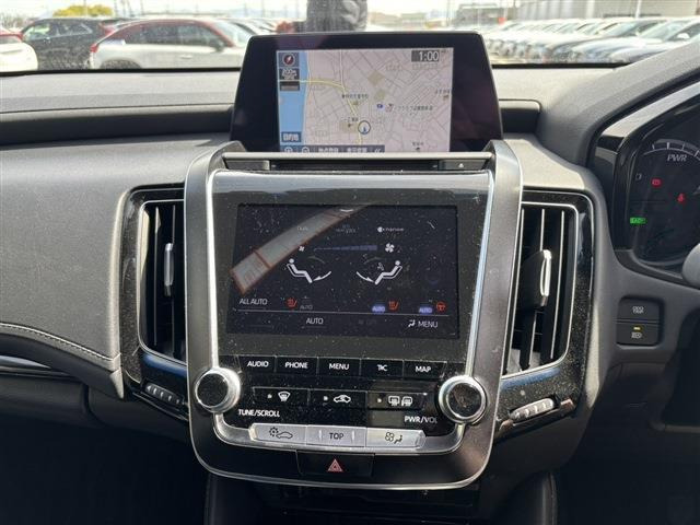 クラウンハイブリッド 2.5 G Four 4WD