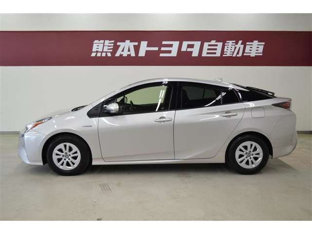 プリウス1.8 S セーフティ プラス