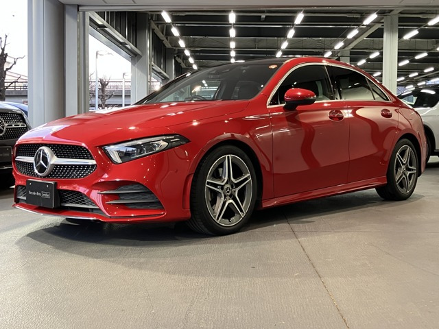 AクラスセダンA180