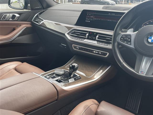 X5xドライブ 40d Mスポーツ 4WD