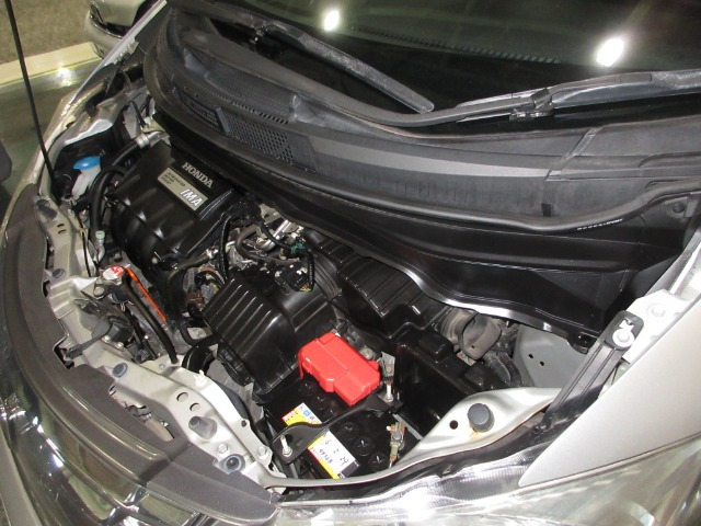 フリードハイブリッド1.5 ジャストセレクション