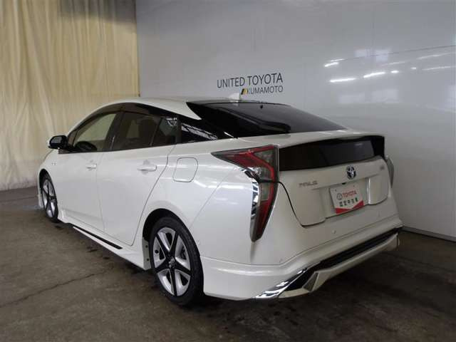 プリウス1.8 A プレミアム ツーリングセレクション