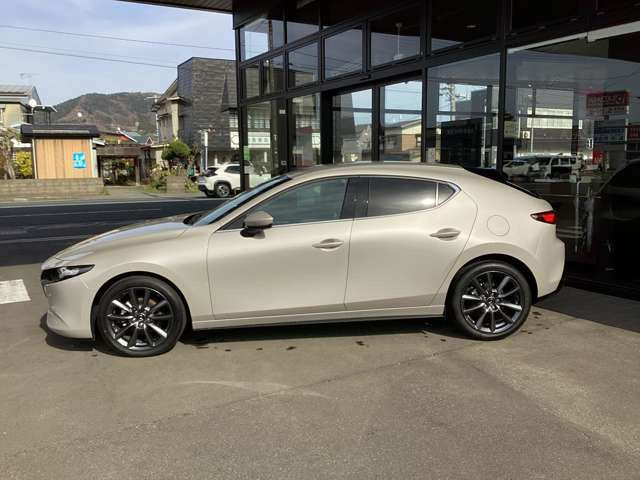 MAZDA3ファストバック1.5 15S