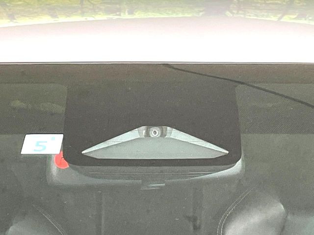 カローラツーリング1.8 ハイブリッド W×B