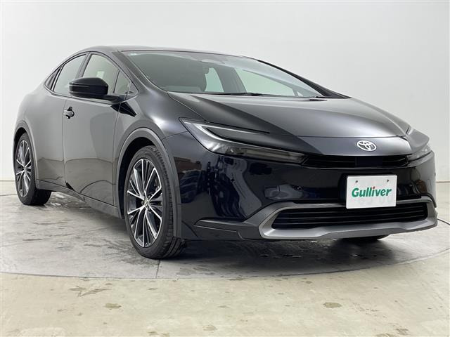 プリウス2.0 G E-Four 4WD