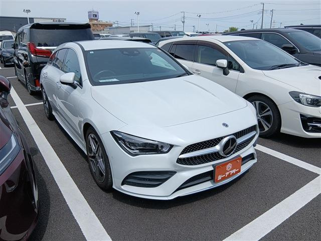 CLAシューティングブレークCLA250 4マチック AMGライン 4WD