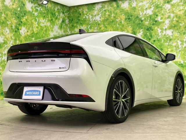 プリウス2.0 Z