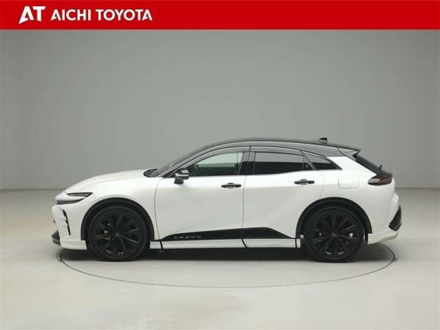 クラウンスポーツ2.5 Z E-Four 4WD