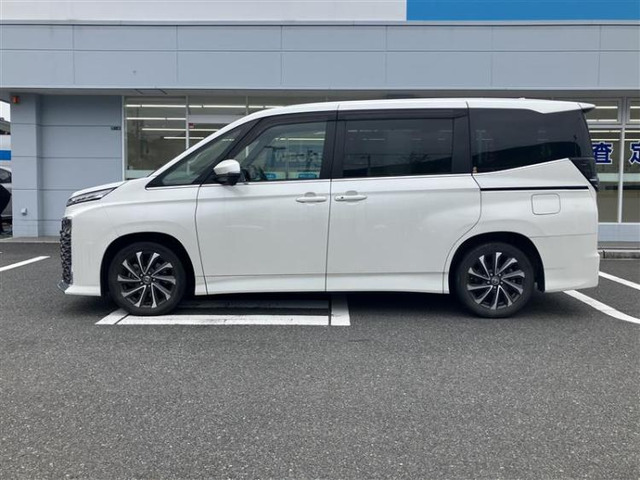 ヴォクシー1.8 ハイブリッド S-Z