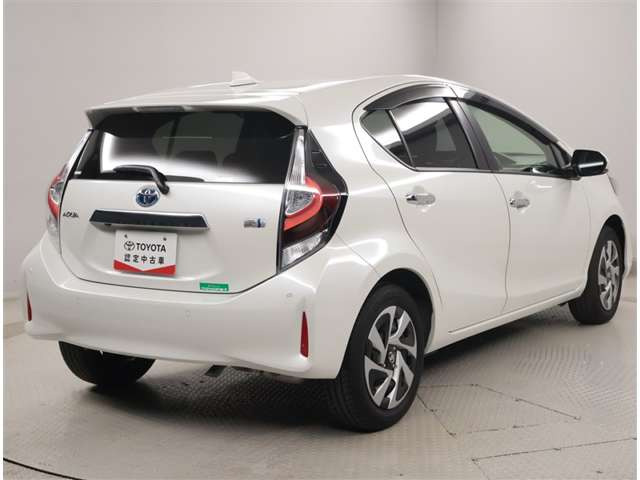 アクア1.5 S スタイルブラック