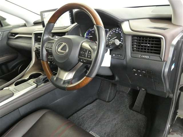 RX450h バージョンL