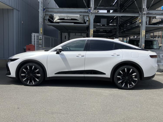 クラウンクロスオーバー2.4 RS アドバンスト E-Four advanced 4WD