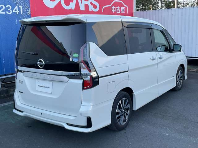 セレナ2.0 ハイウェイスターV