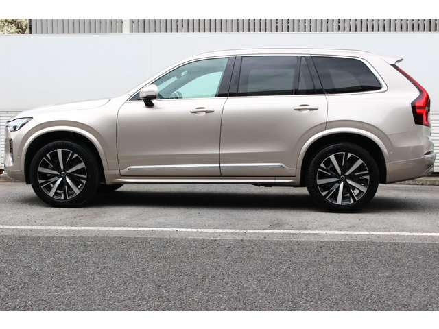 XC90ウルトラ B5 AWD 4WD