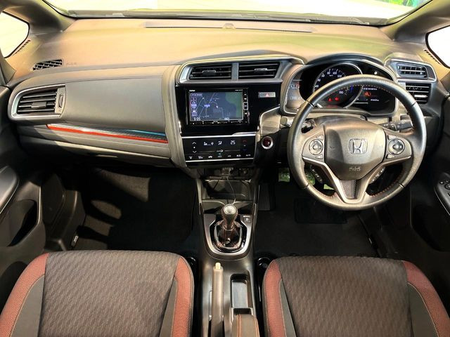 フィット1.5 RS ホンダセンシング