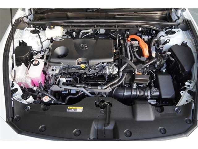 クラウンクロスオーバー2.5 G アドバンスト レザー パッケージ E-Four 4WD