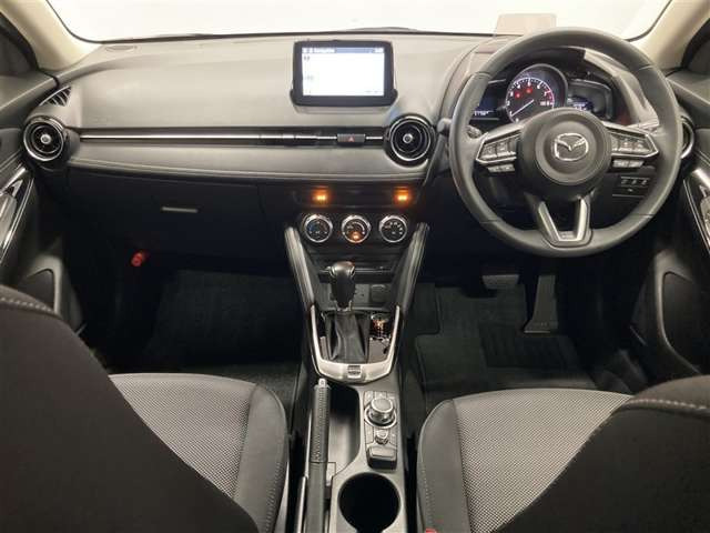 デミオ1.3 13S ツーリング