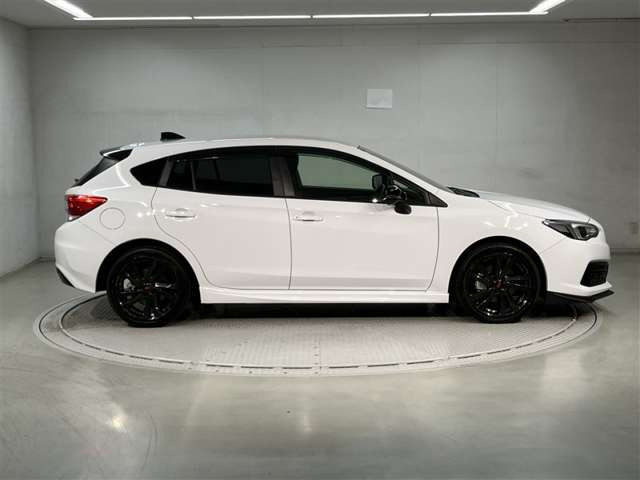 インプレッサスポーツ2.0 STI スポーツ 4WD