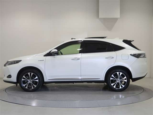 ハリアー2.5 ハイブリッド E-Four プレミアム アドバンスドパッケージ スタイルモーヴ 4WD