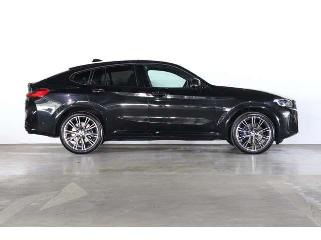 X4xドライブ30i Mスポーツ 4WD