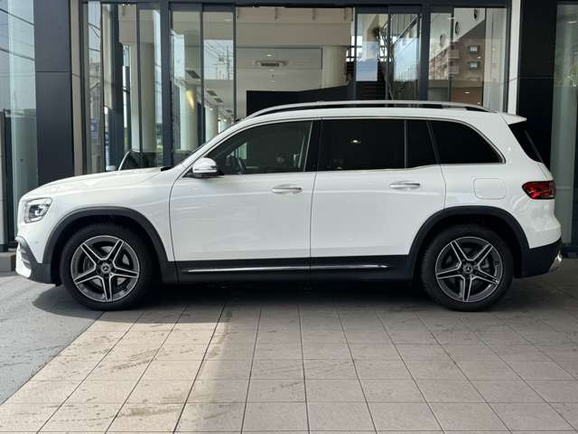 GLBGLB200d 4マチック AMGラインパッケージ 4WD