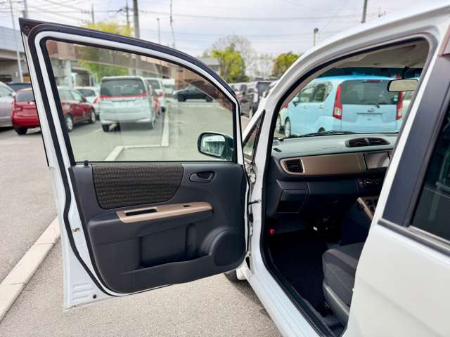 この度は数ある販売店の中から当店の車両をご覧頂きありがとうございます。お客様のお車選びをサポート致します。お気軽にお問い合わせ、ご来店ください!