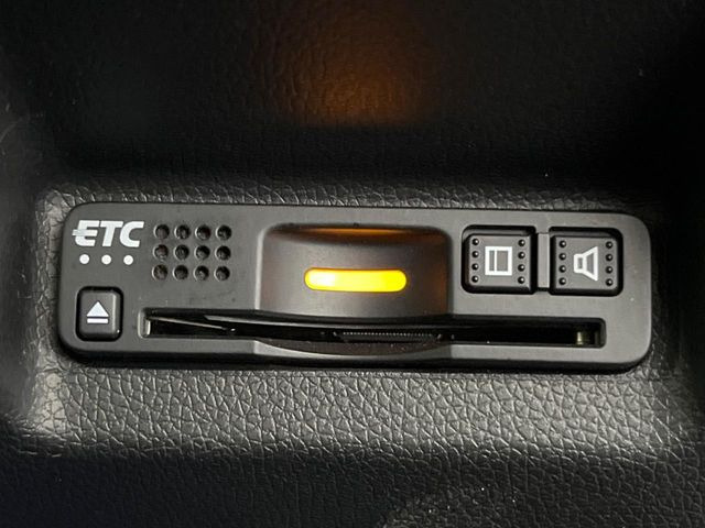 【ETC】高速道路の料金所をストレスなく通過!話題のスポットやサービスエリアに多い「スマートIC」利用時は必須のアイテムです。当店でセットアップを実施、ご納車当日からすぐにご利用いただけます!
