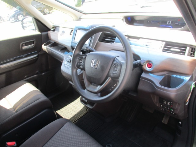 フリード1.5 G ホンダセンシング