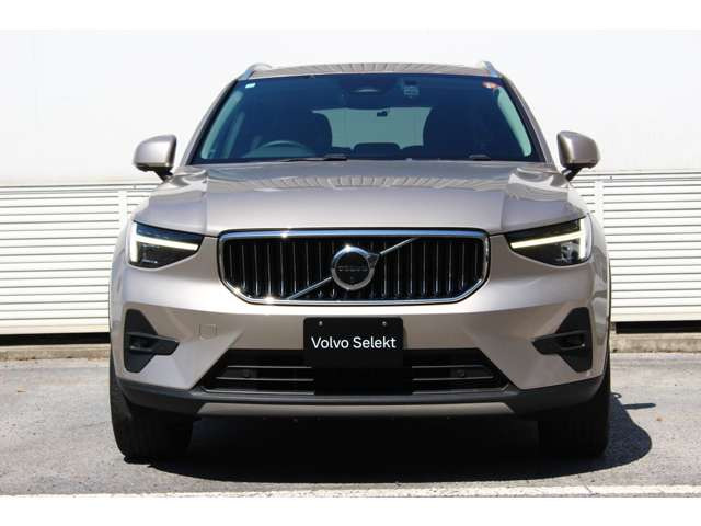 XC40アルティメット B4 AWD 4WD