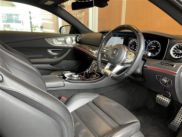 EクラスクーペAMG E53 4マチックプラス 4WD