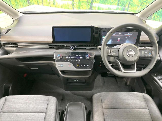 セレナ1.4 e-POWER ハイウェイスターV