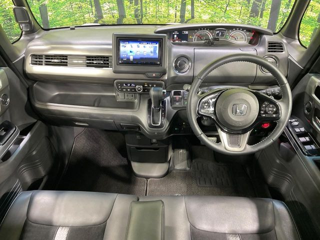 N-BOXカスタムL ターボ スタイルプラス ブラック