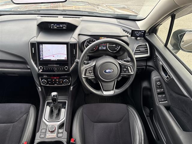 フォレスター1.8 スポーツ 4WD