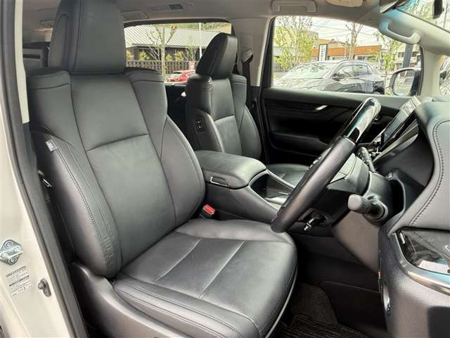 アルファード2.5 S Cパッケージ