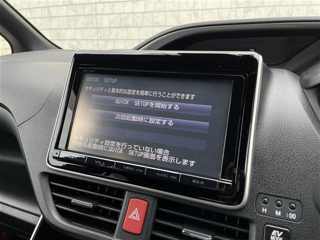 ヴォクシー1.8 ハイブリッド ZS 煌III