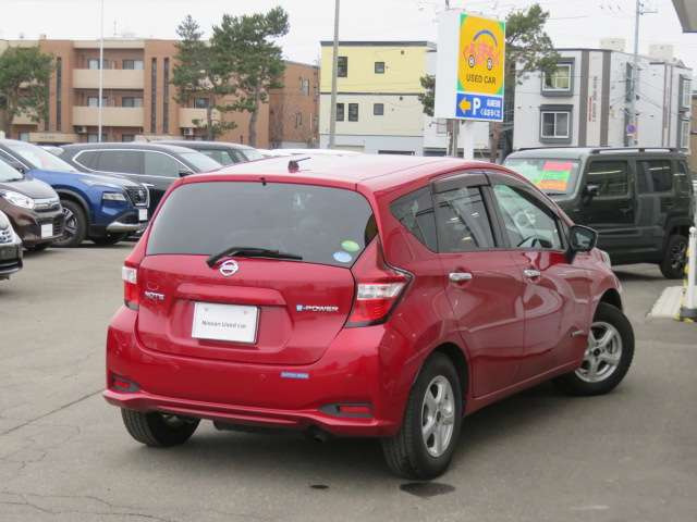 ノート1.2 e-POWER X FOUR 4WD