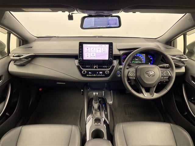 カローラツーリング1.8 ハイブリッド W×B