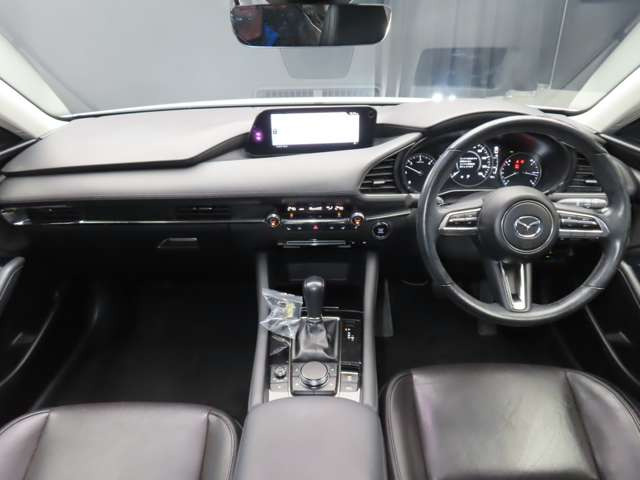MAZDA3セダン1.8 XD Lパッケージ
