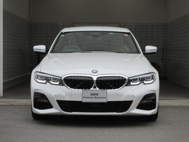 3シリーズセダン320i Mスポーツ