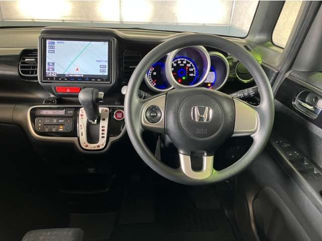 N-BOXカスタムG Lパッケージ