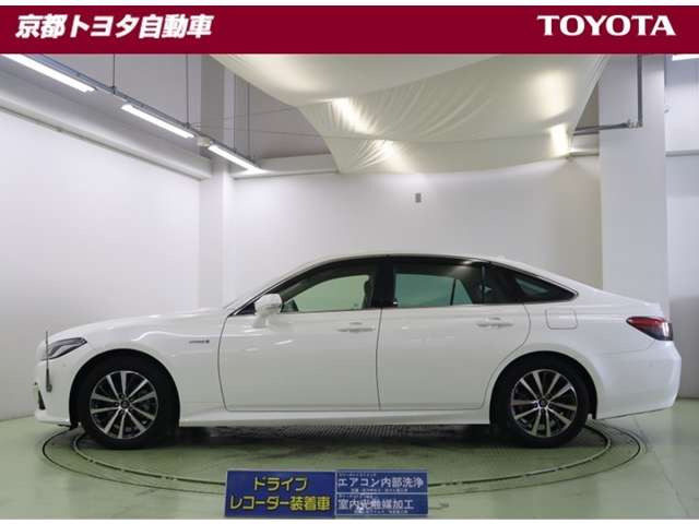 クラウンハイブリッド 2.5 S Cパッケージ